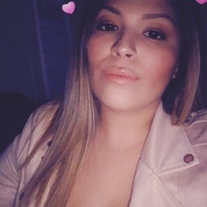 Meet your Posher, Rosana